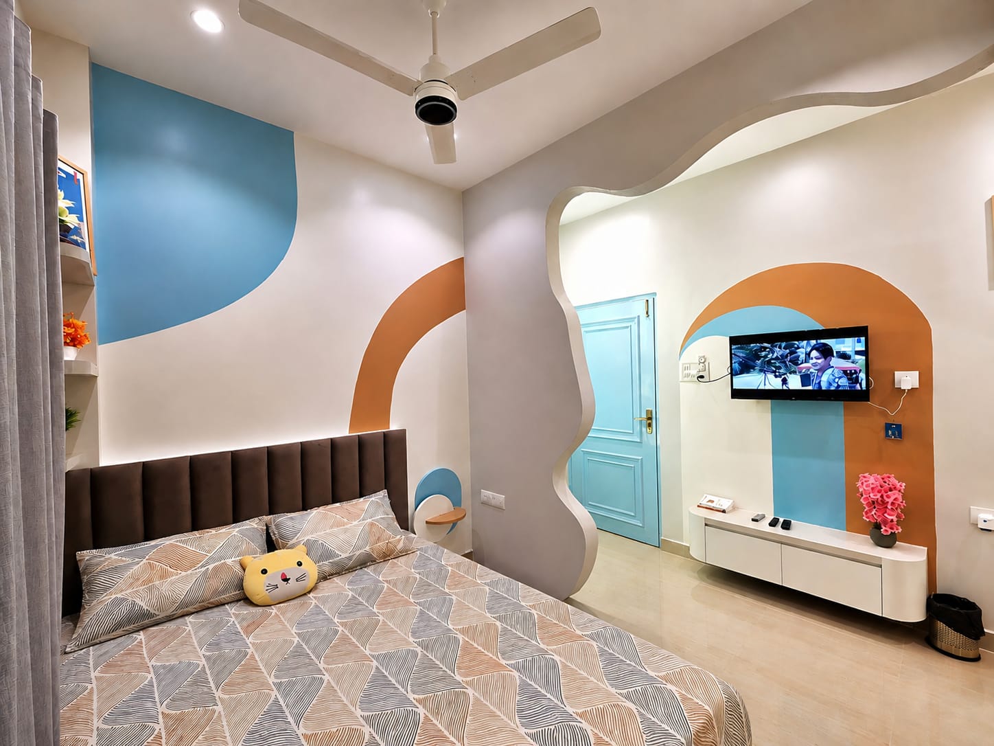 Capsule Studio Bed View